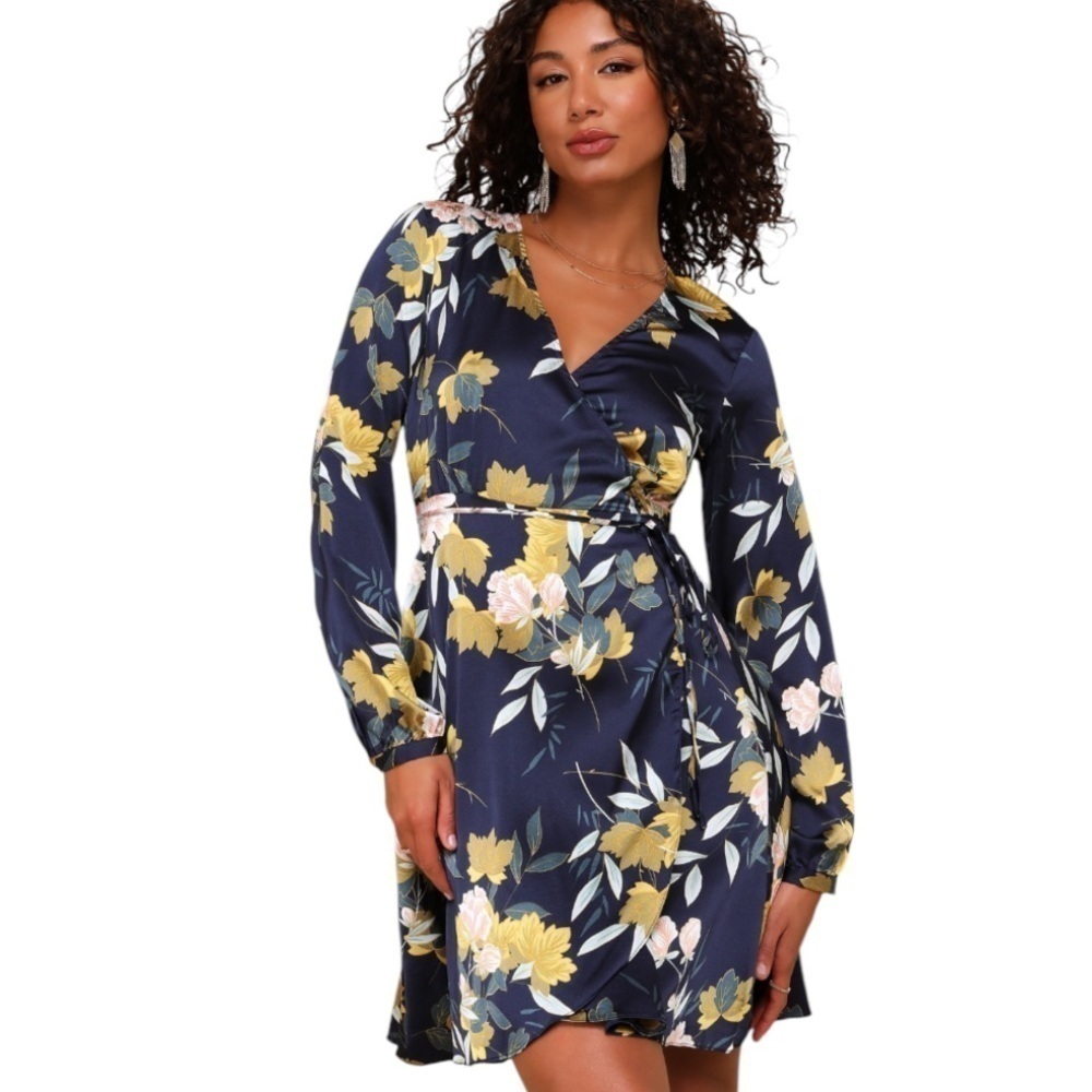 Lulus  Love is Life Navy Blue Floral Print Satin Wrap Dress Sz XS - Picture 5 of 13